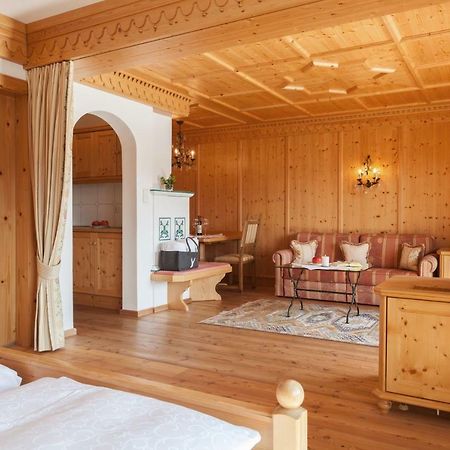 Hotel Laerchenhof Natur Seefeld in Tirol Luaran gambar
