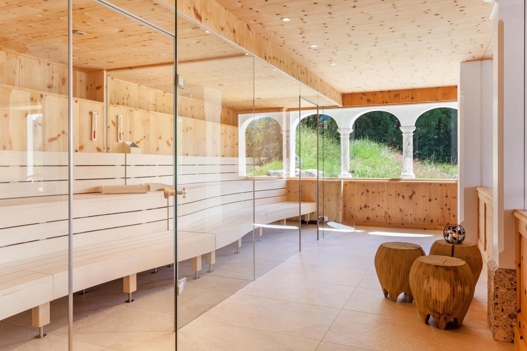Hotel Laerchenhof Natur Seefeld in Tirol Luaran gambar